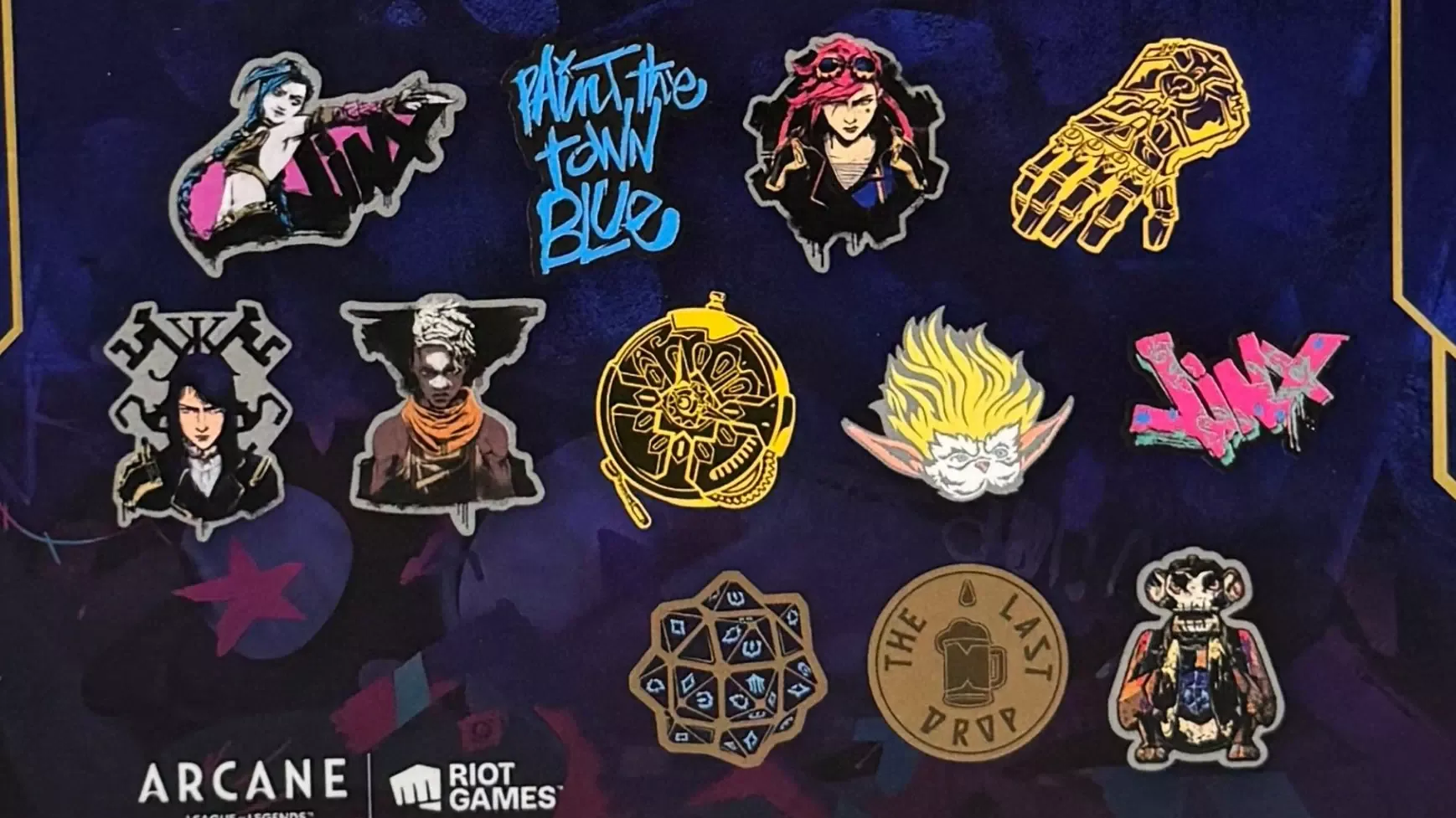 Arcane : Une collection officielle de 12 pin’s pour célébrer la série culte
