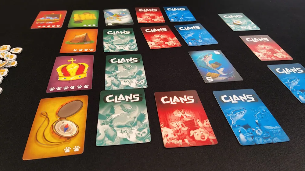 Le test de Clans : Bluff, déduction et chasse au trésor dans la gamme iello Pocket (5)