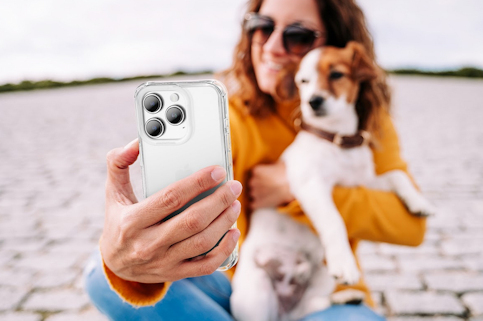 Découvre les coques Amazing Thing taillées pour l’iPhone 15